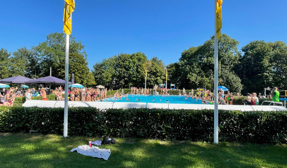 Woensdagmiddag en weekeindplezier - Zwembad Hasselt
